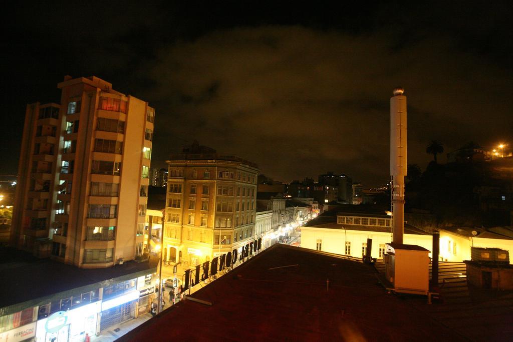 Hotel Puerta De Alcala Valparaiso Exterior photo